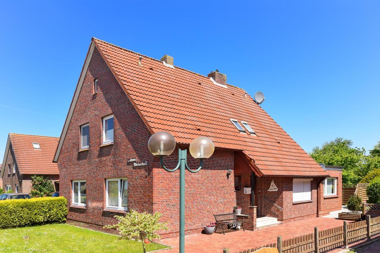 Ferienwohnungen Im Haus Waterkant Neuharlingersiel Exterior foto